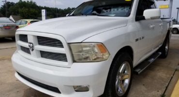 Dodge Ram 1500 2010 White